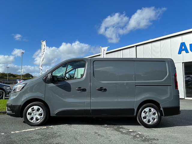 Used Renault Trafic