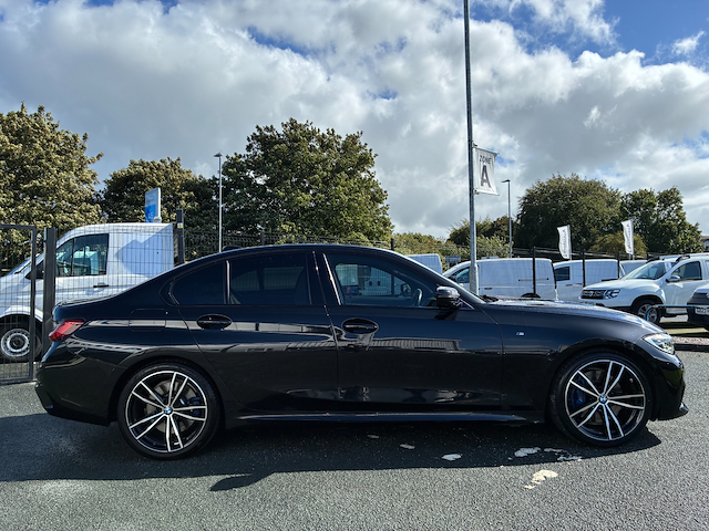 Used BMW 320i