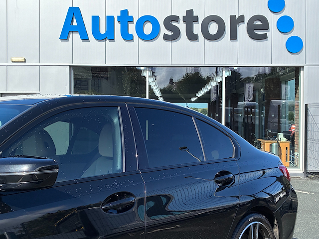 Used BMW 320i