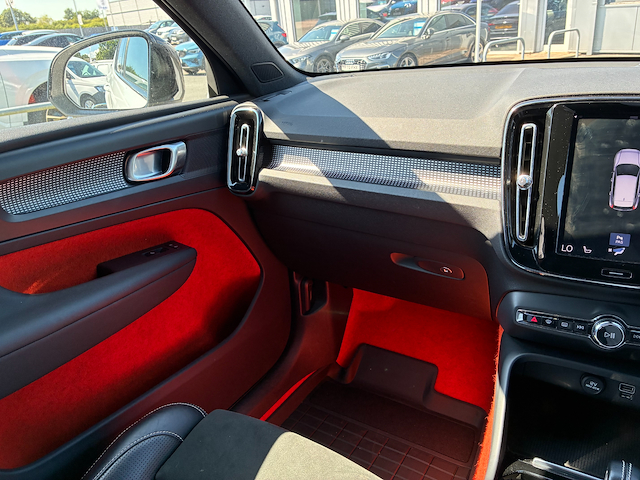 Used Volvo XC40