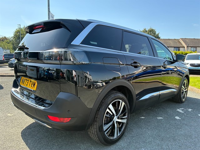 Used Peugeot 5008