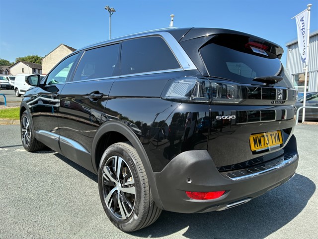 Used Peugeot 5008