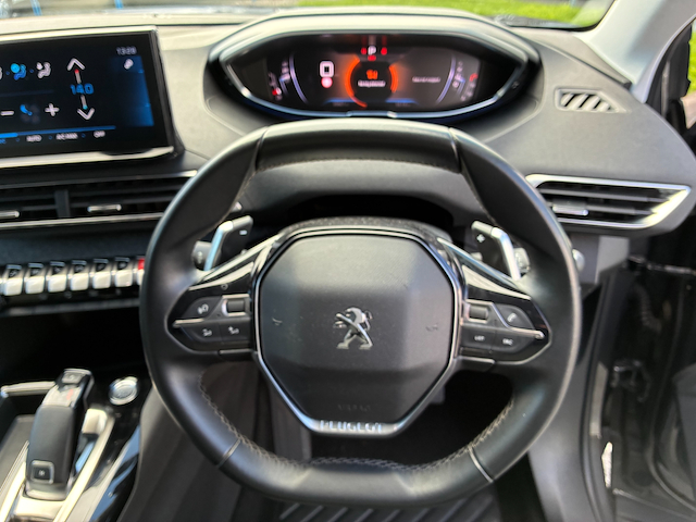 Used Peugeot 5008