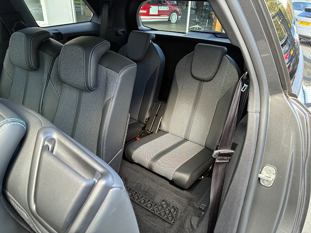 Used Peugeot 5008