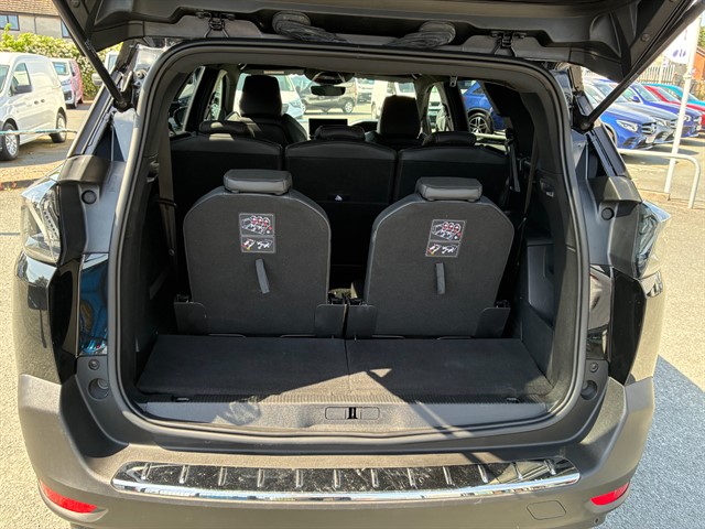 Used Peugeot 5008