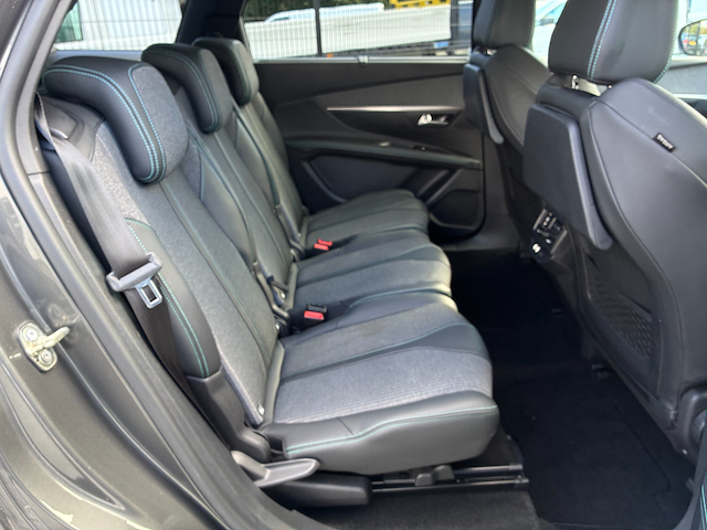 Used Peugeot 5008