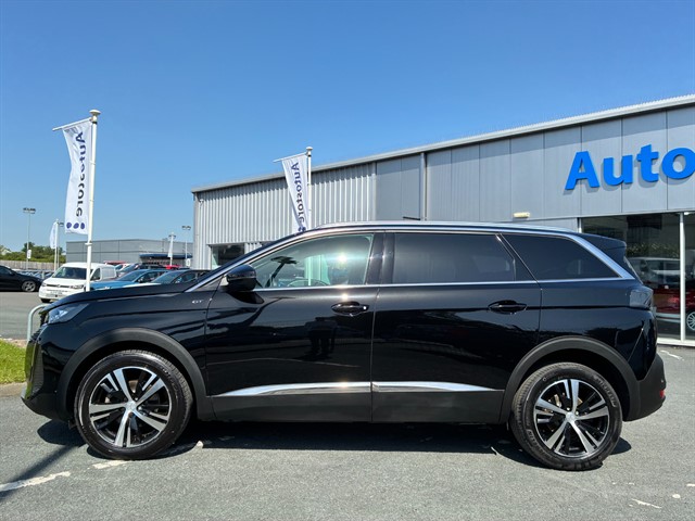 Used Peugeot 5008