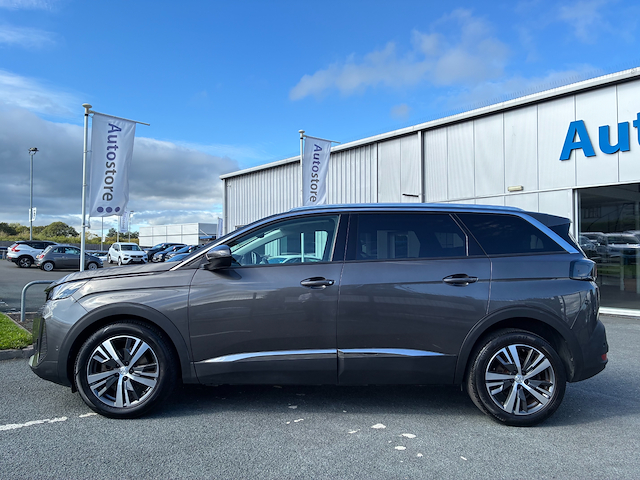 Used Peugeot 5008