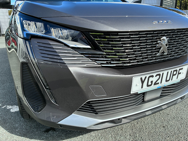 Used Peugeot 5008