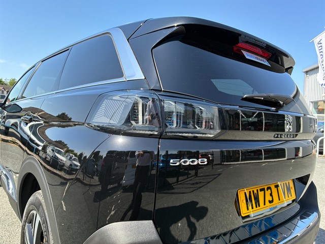 Used Peugeot 5008