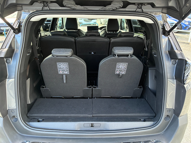 Used Peugeot 5008