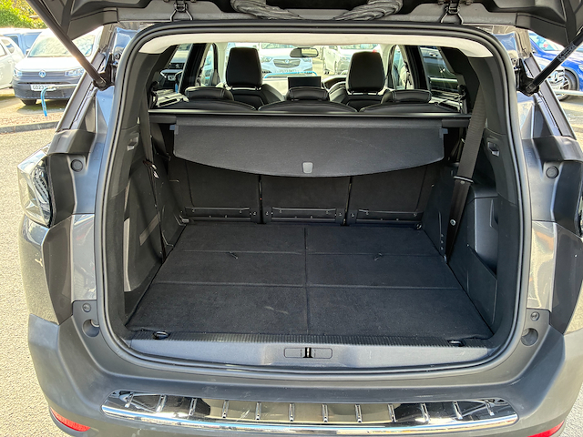 Used Peugeot 5008