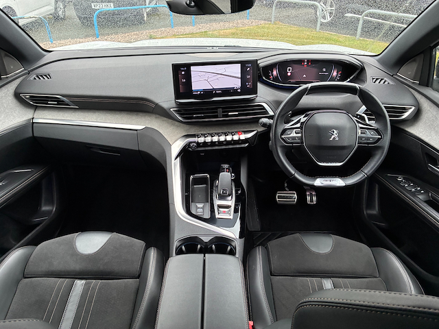 Used Peugeot 5008