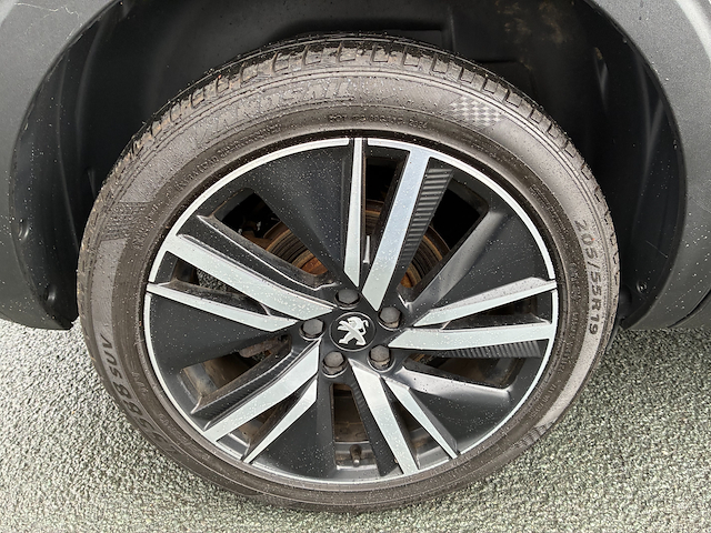 Used Peugeot 5008