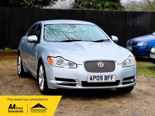 2009 Jaguar XF Luxury V6 Auto £3,499 photo