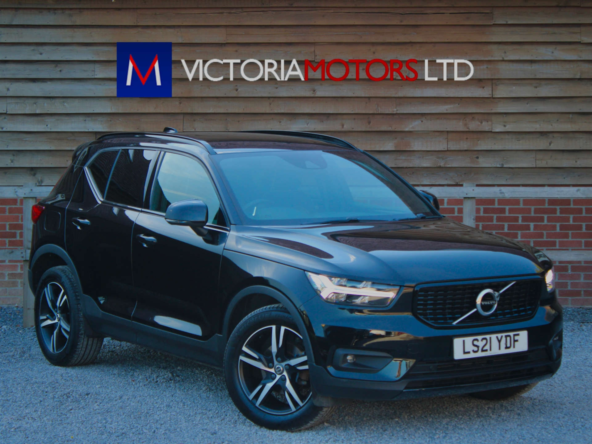 2021 Volvo XC40