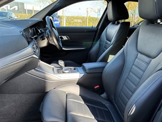 Used BMW 320d from David Hayton Autostore