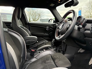 Used MINI Hatch from David Hayton Autostore