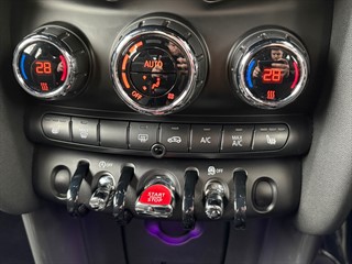 Used MINI Hatch from David Hayton Autostore
