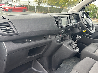 Used Vauxhall Vivaro from David Hayton Autostore