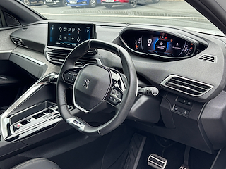 Used Peugeot 5008 from David Hayton Autostore