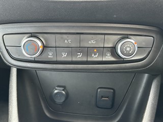Used Vauxhall Crossland from David Hayton Autostore