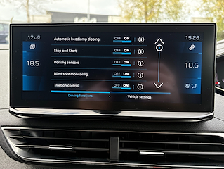 Used Peugeot 3008 from David Hayton Autostore