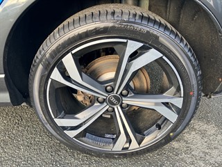 Used Audi Q3 from David Hayton Autostore