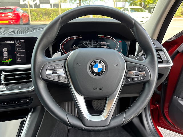Used BMW 320i