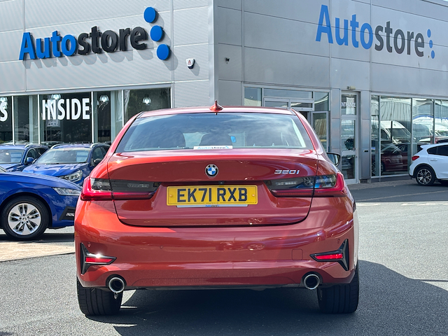 Used BMW 320i
