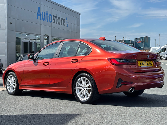 Used BMW 320i
