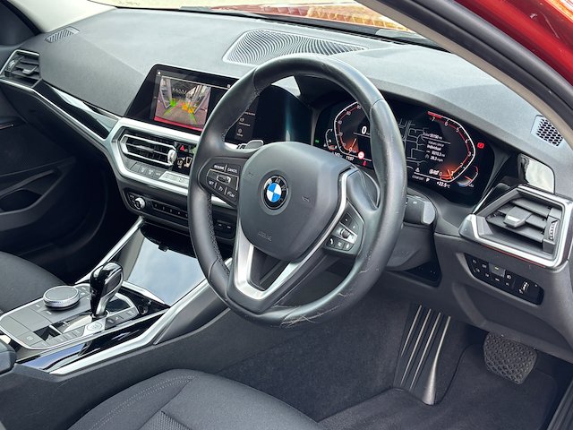 Used BMW 320i
