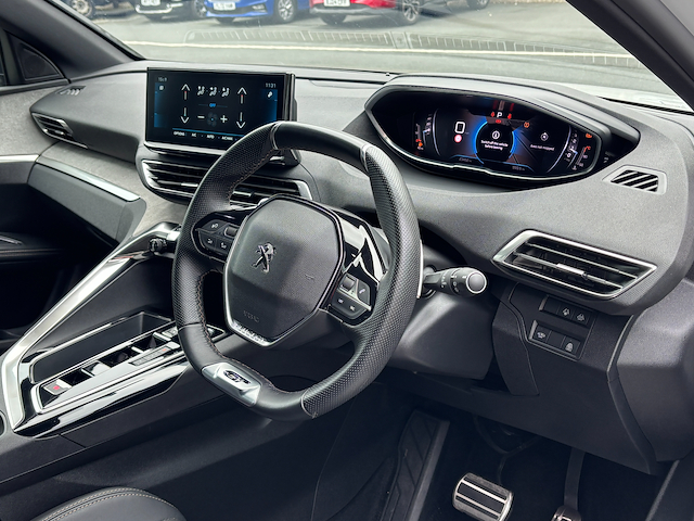 Used Peugeot 5008
