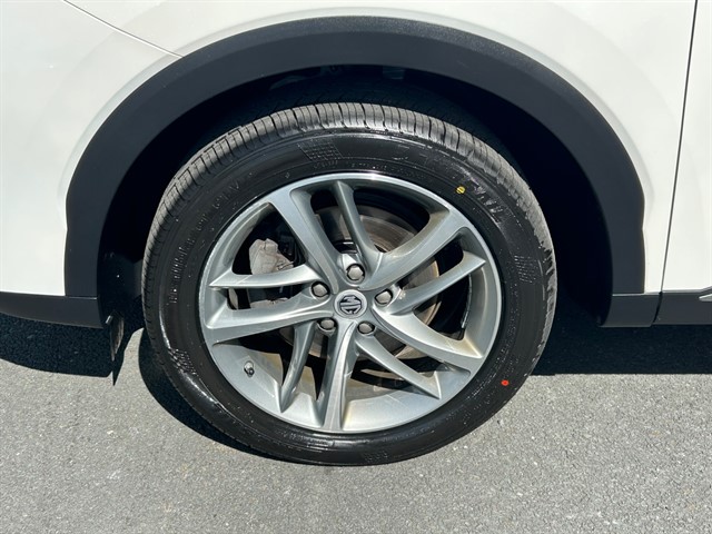 Used MG MG HS