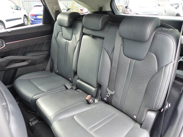 Used Kia Sorento