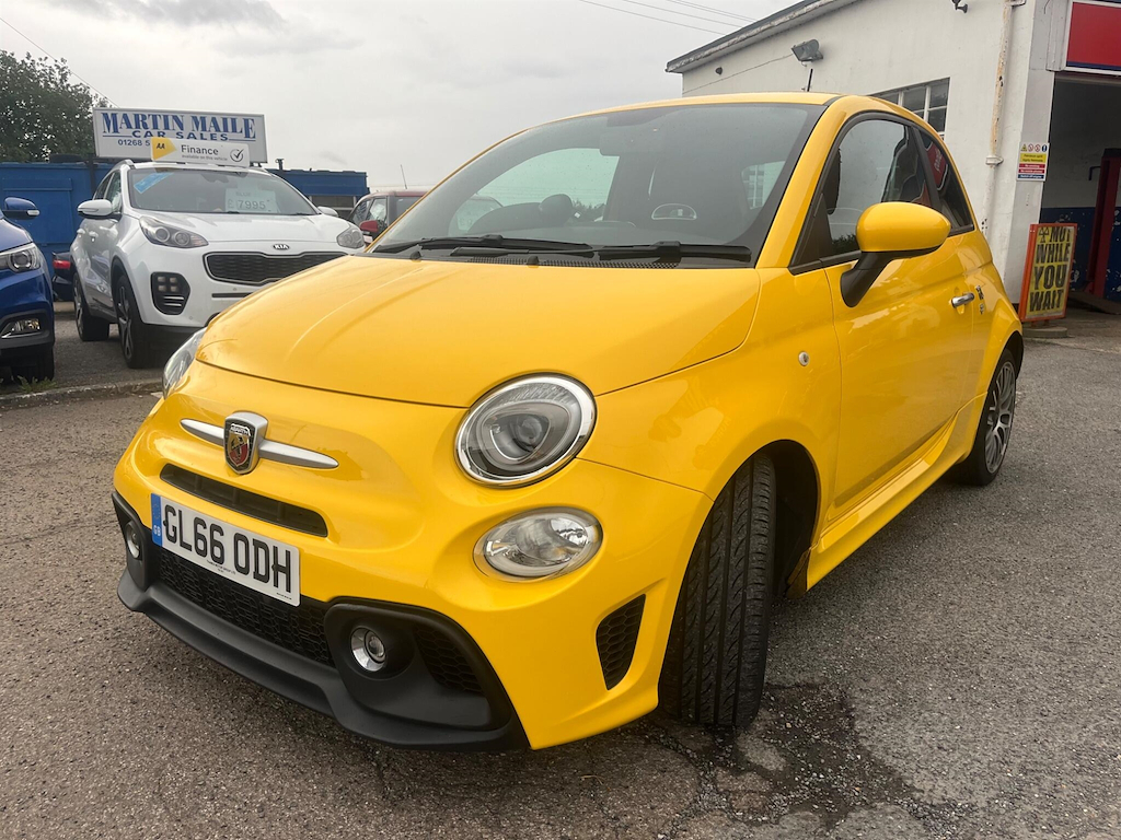 2016 Abarth 595