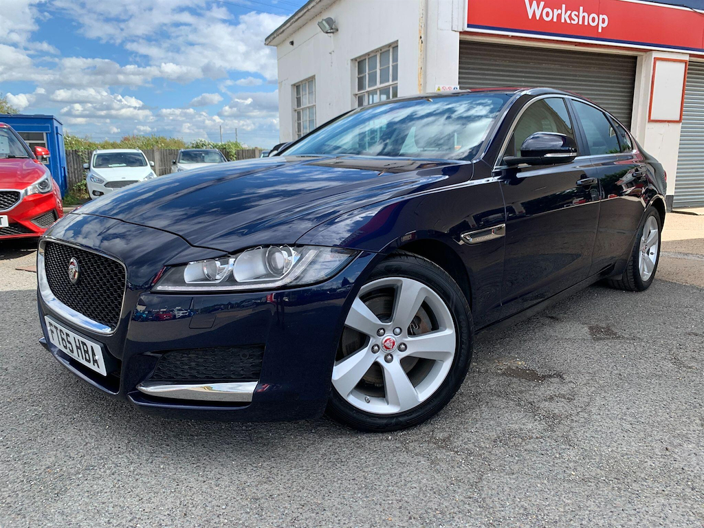 2015 Jaguar XF