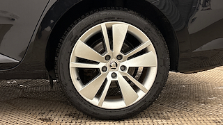 Used Skoda Superb from David Hayton Autostore