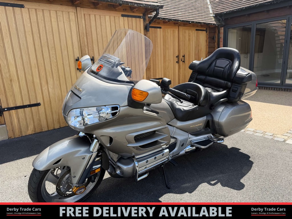 2004 Honda Gl1800