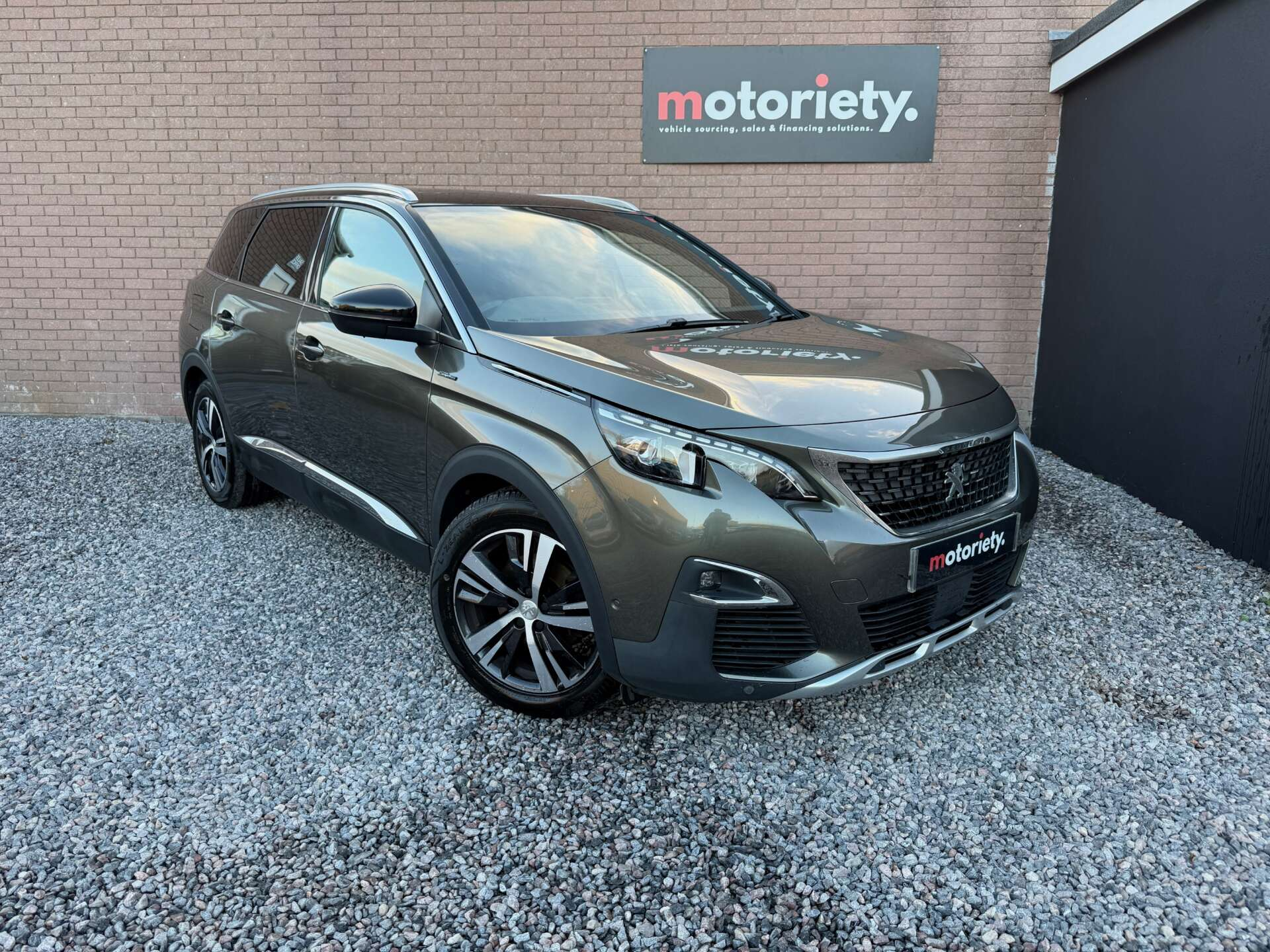 2017 Peugeot 5008