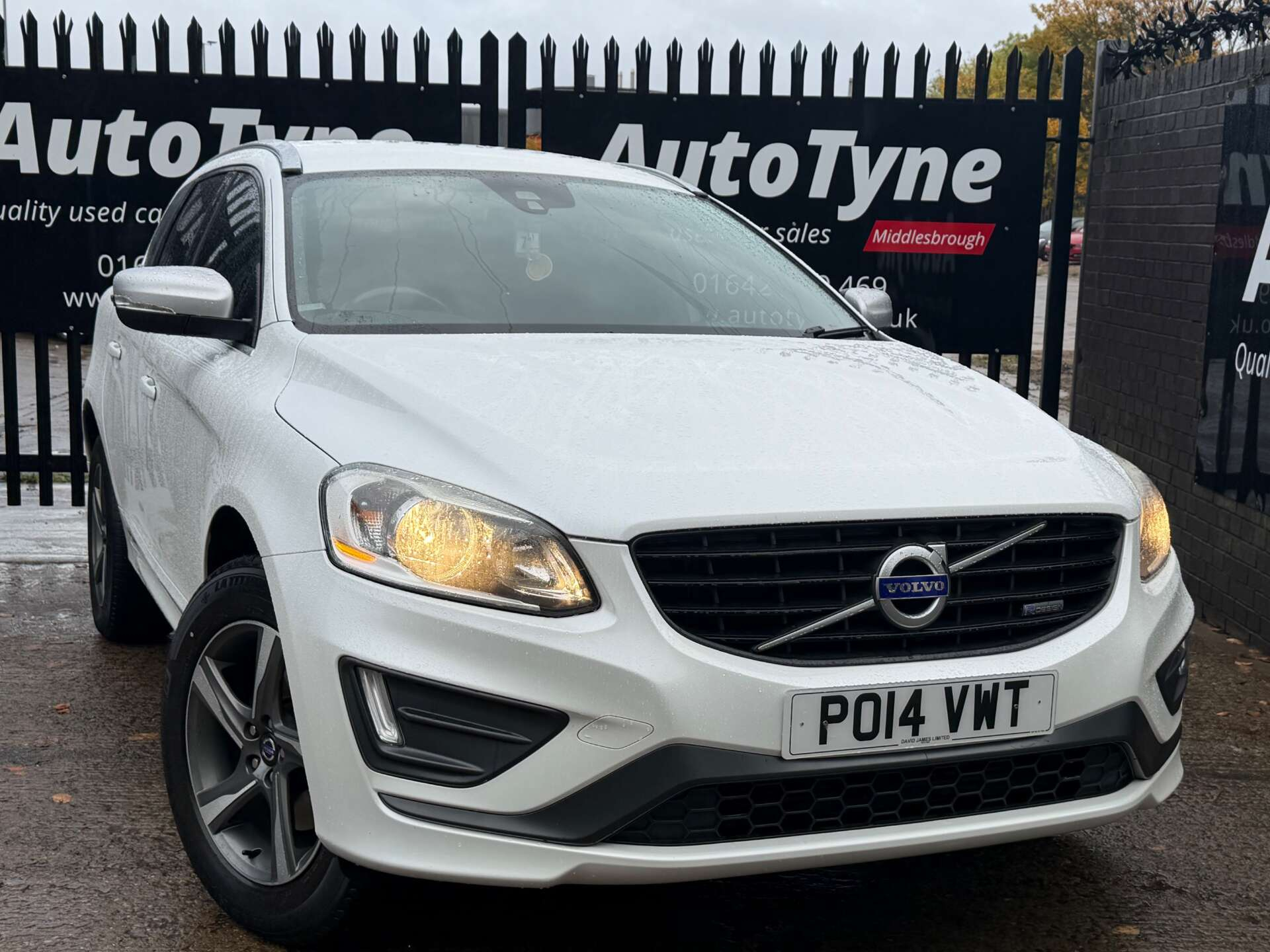 2014 Volvo XC60 — photo 1 of 5