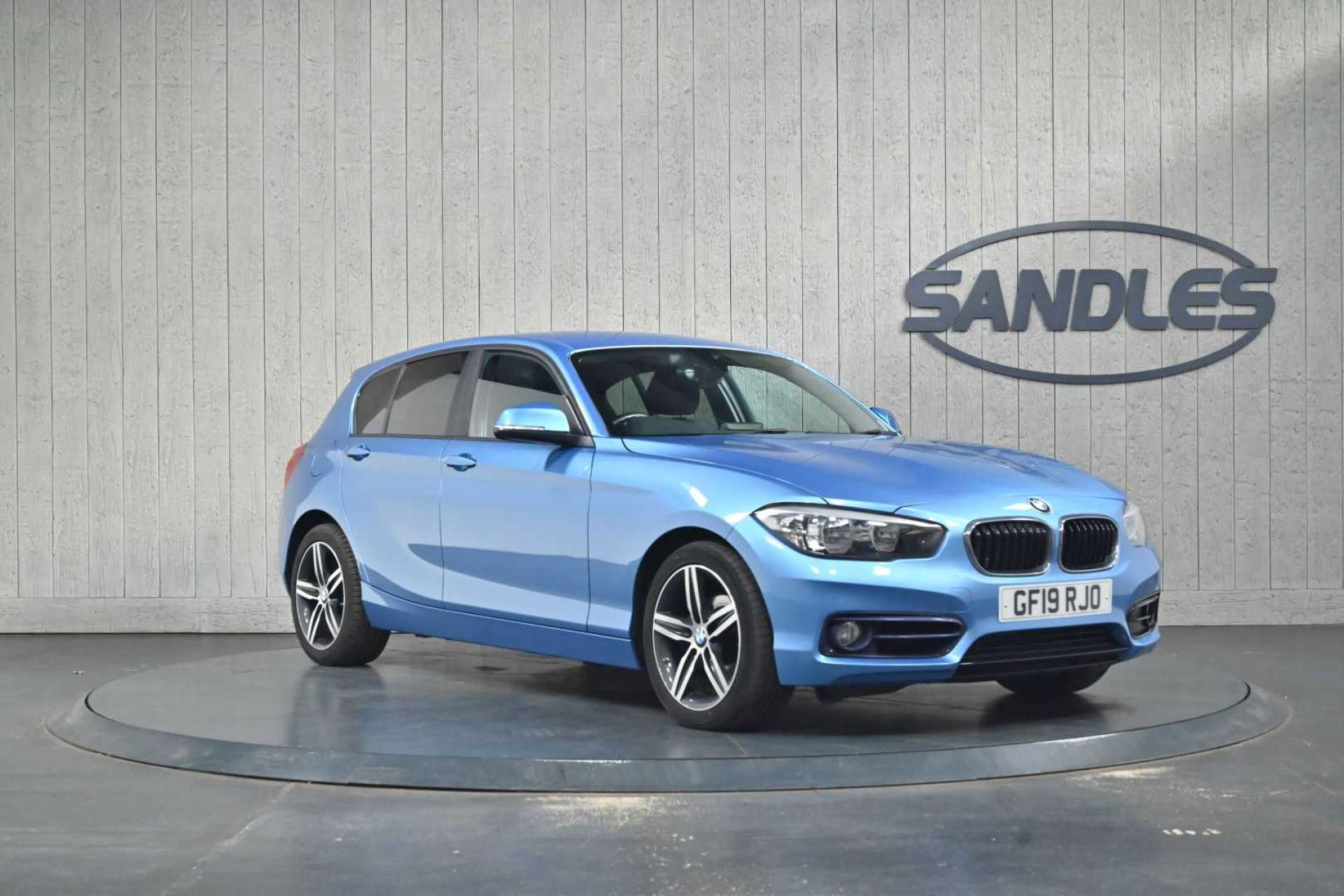 2019 BMW 1 Series