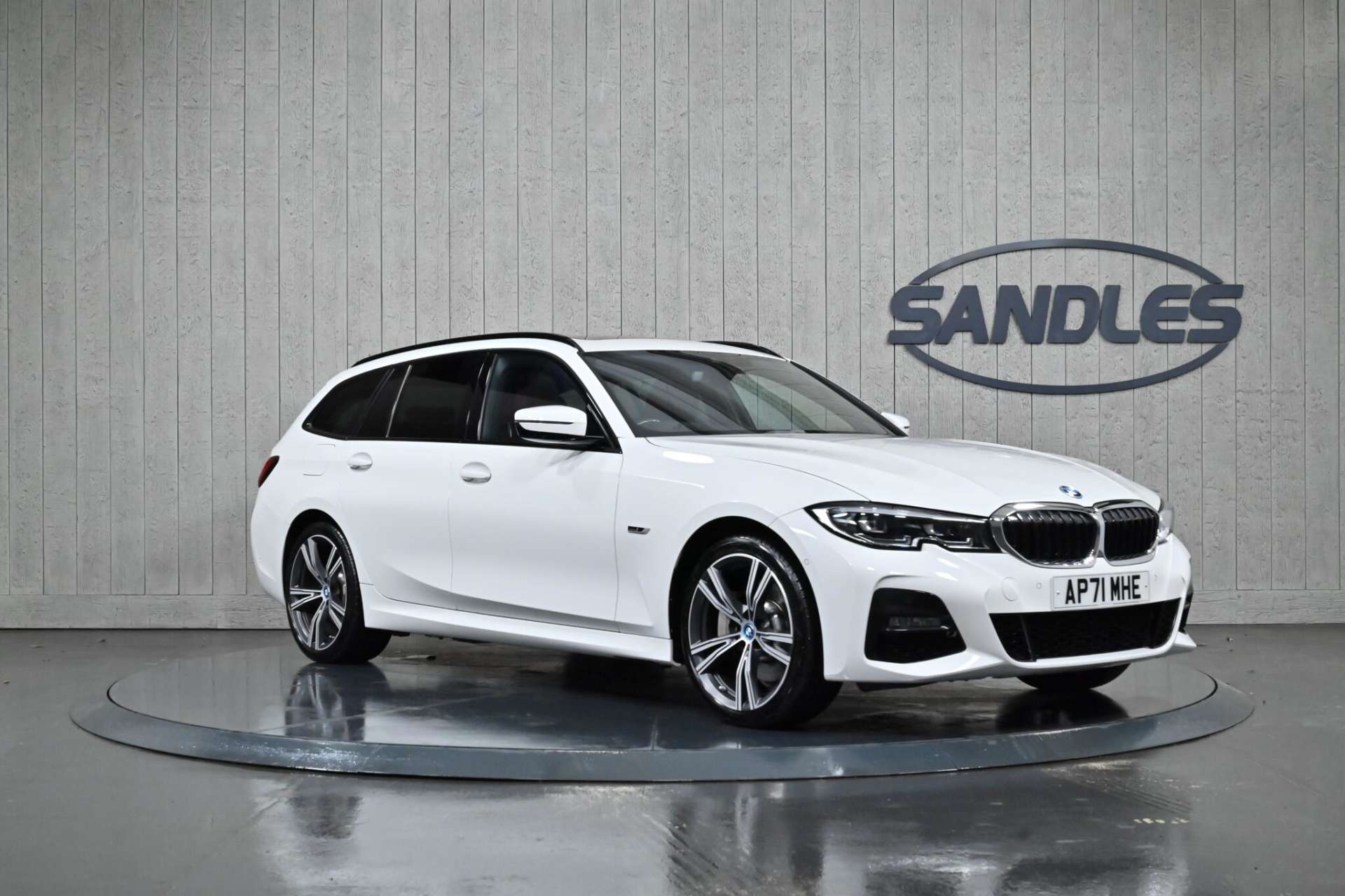 2022 BMW 3 Series