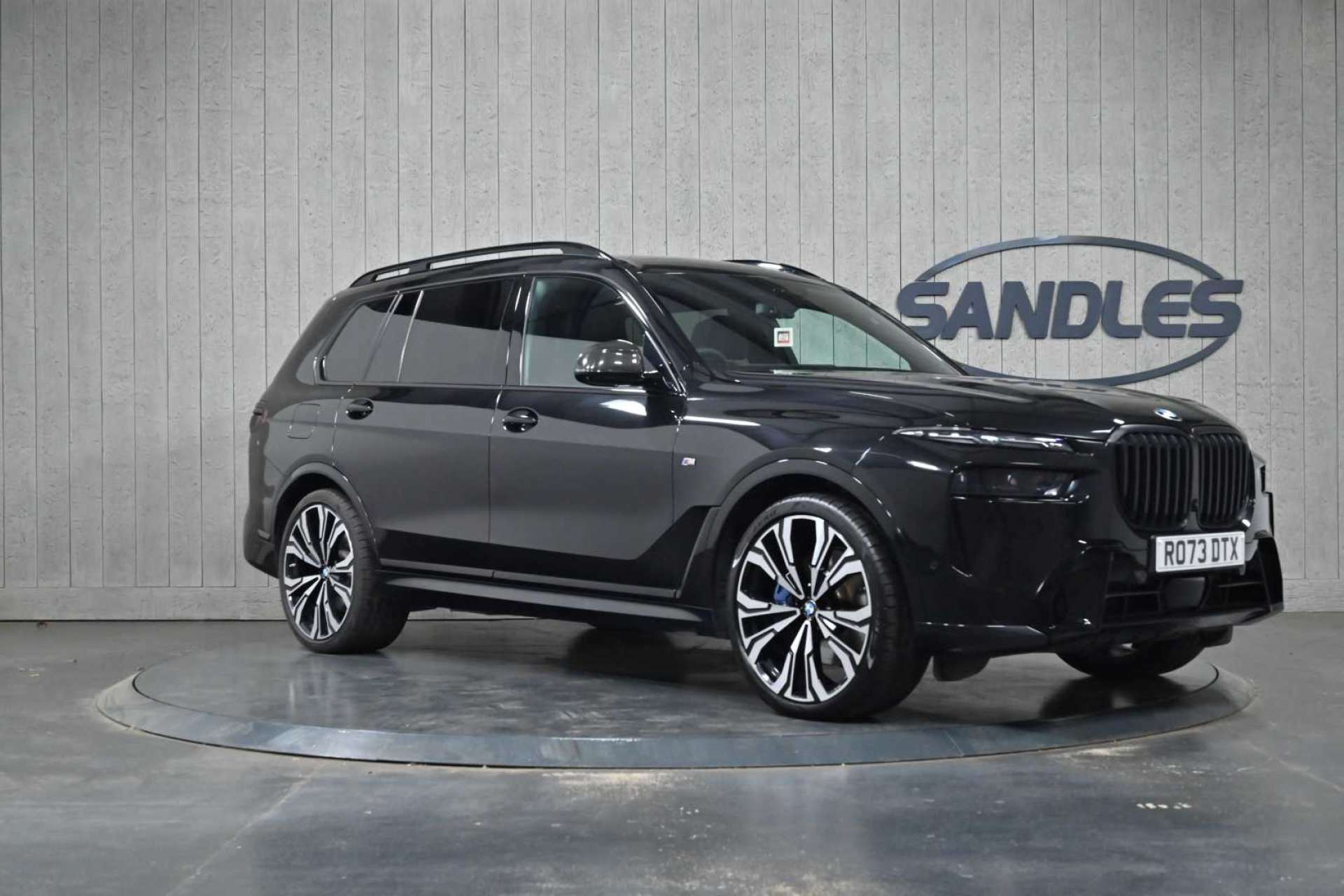 2024 BMW X7
