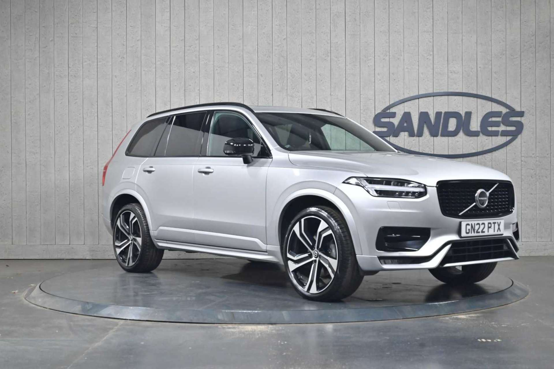 2022 Volvo XC90