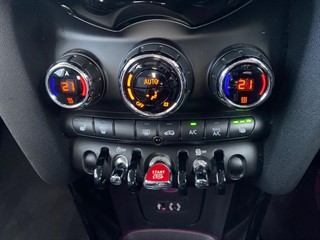 Used MINI Hatch from Sandles