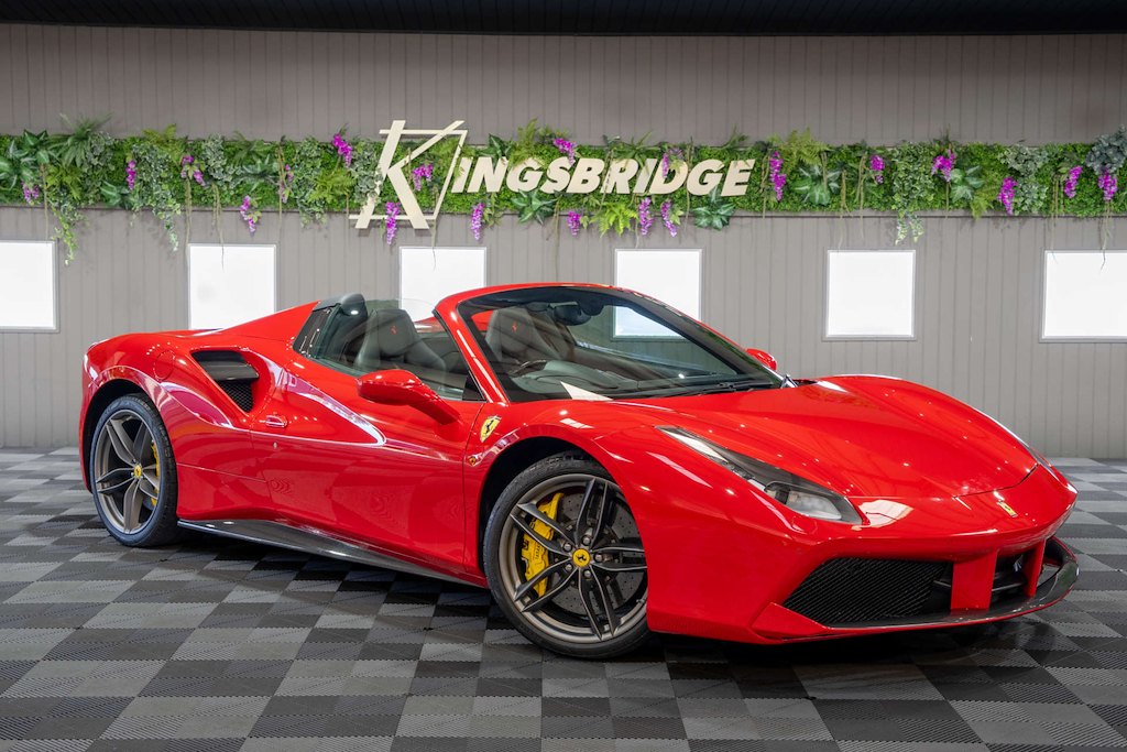 Ferrari 488