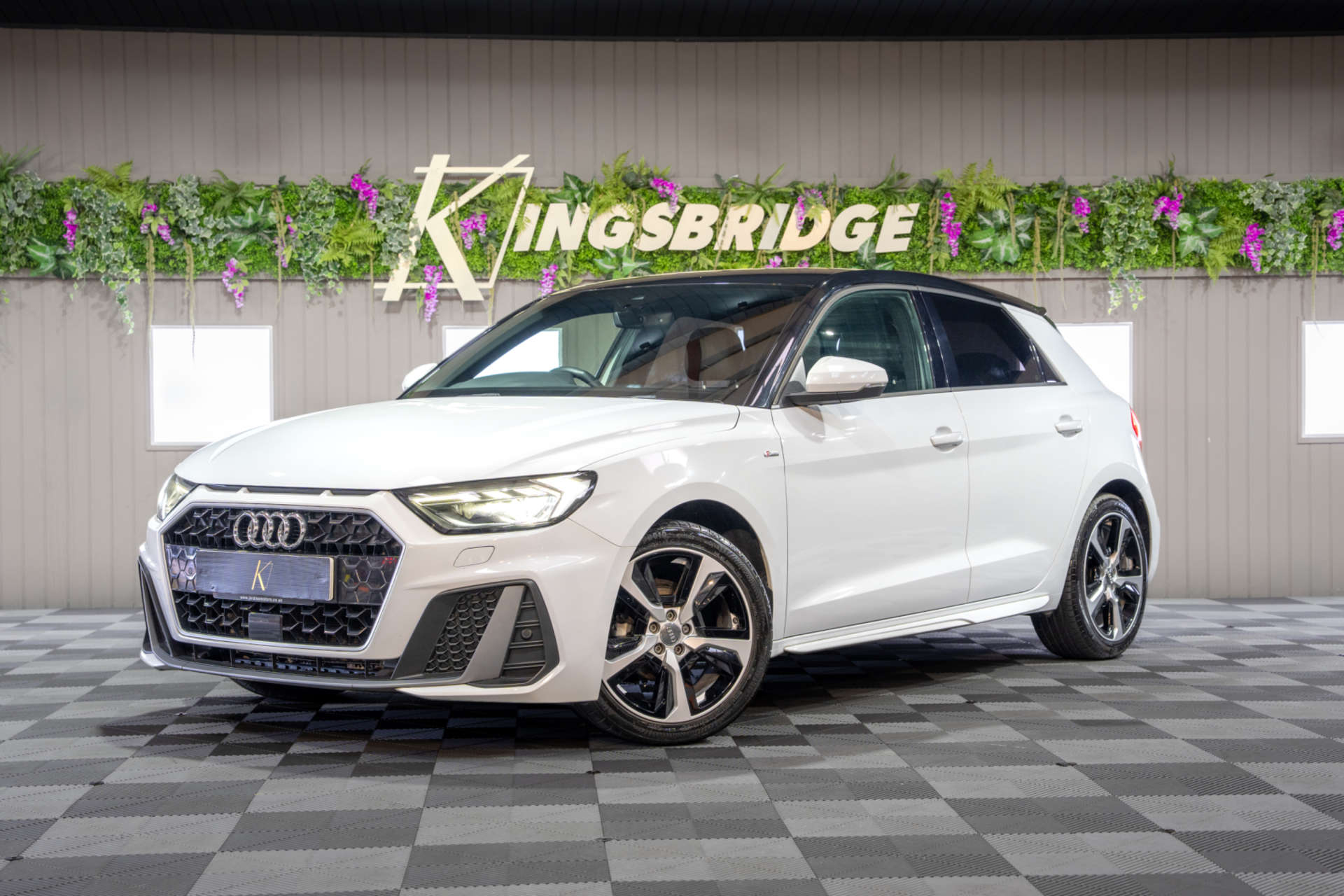 2020 Audi A1