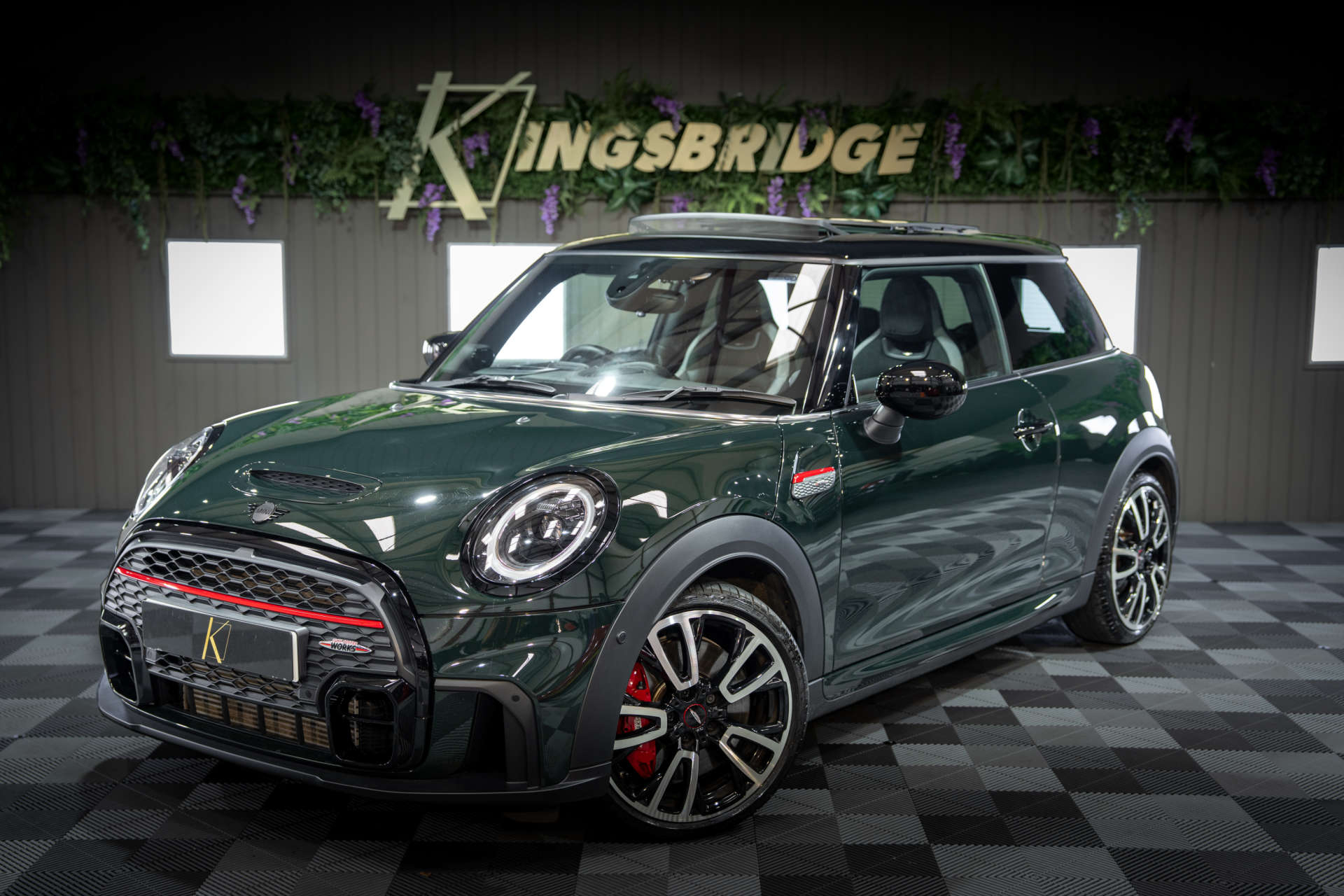 2023 Mini Hatch