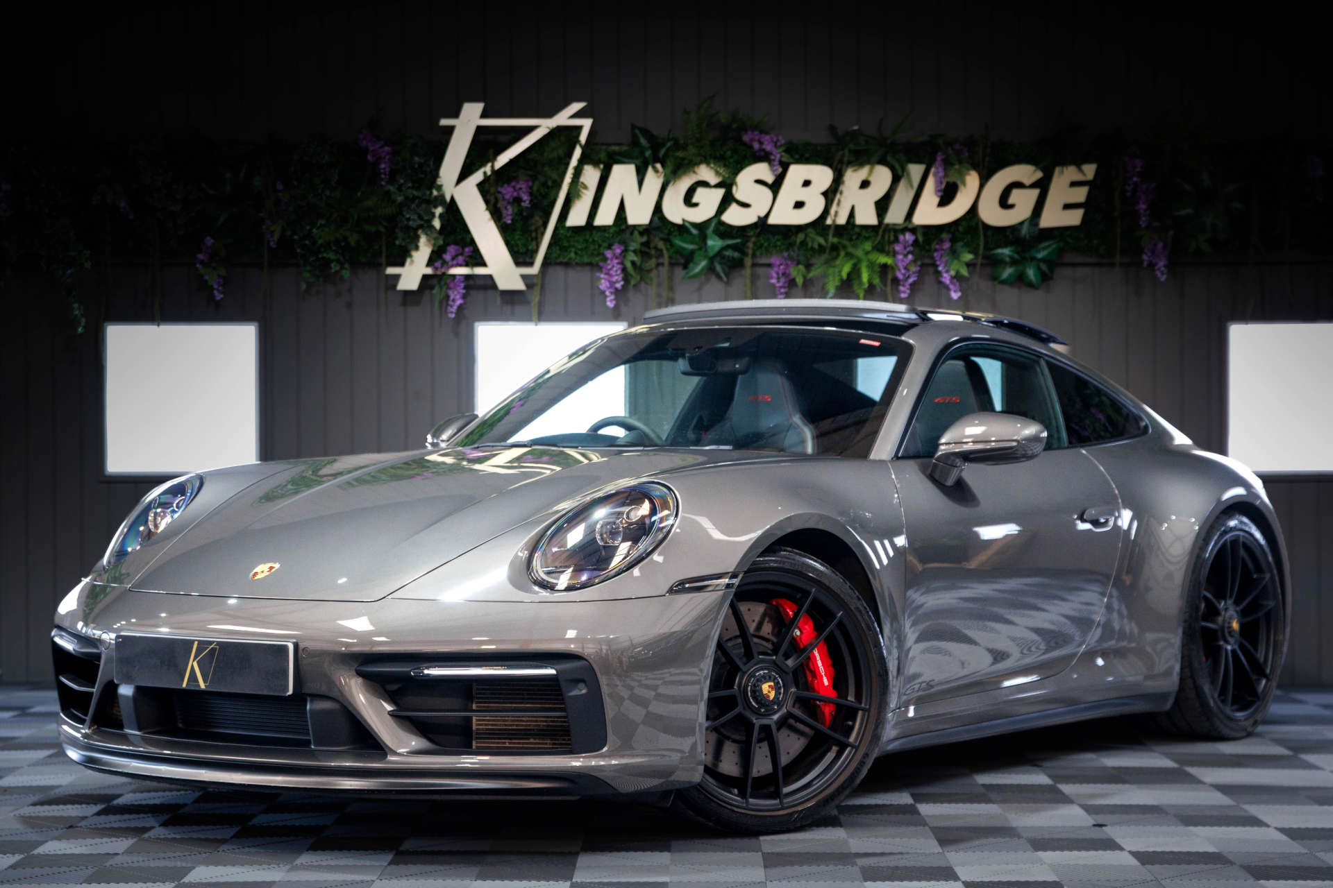 Porsche 911 2021